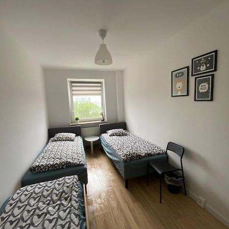 Pokoje Polinezyjska Warsaw Ngoại thất bức ảnh