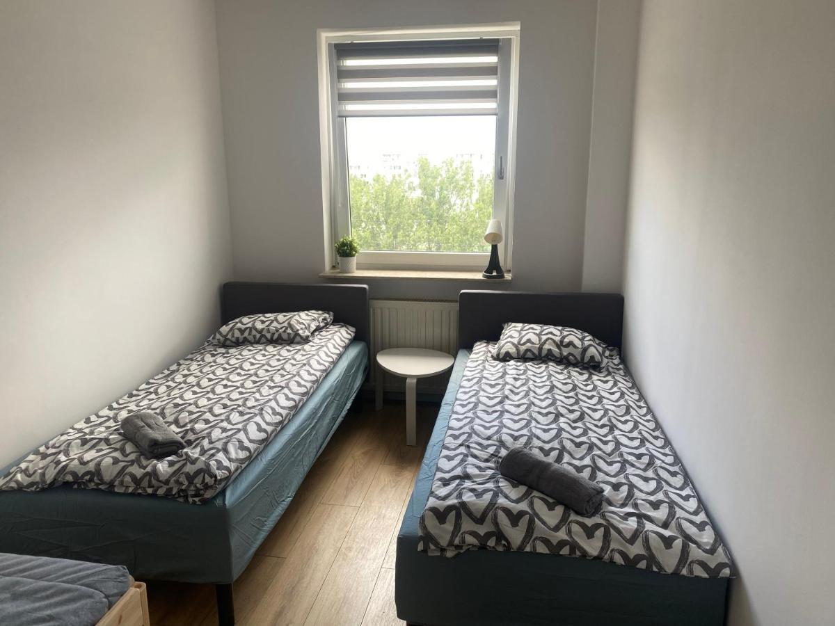Pokoje Polinezyjska Warsaw Ngoại thất bức ảnh